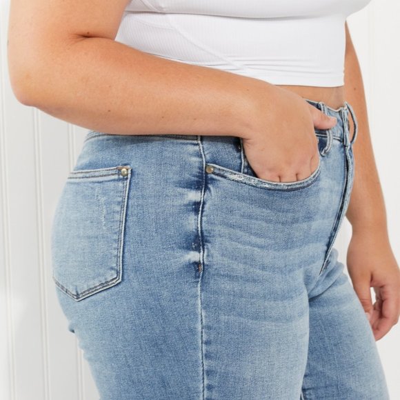 Judy Blue Mia Full Size Raw Hem Slim Bootcut Jeans - Picture 9 of 11